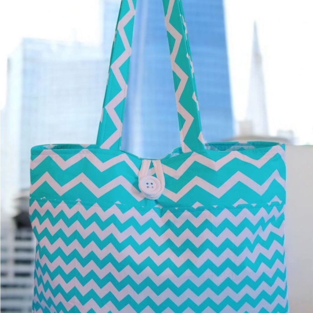Chevron Patterned Tote Bag - Turquoise and White